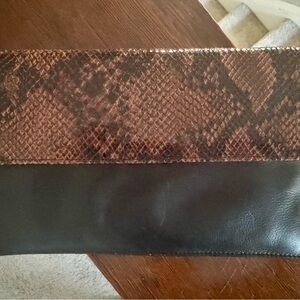 ILI NEW YORK LEATHER CLUTCH NWOT